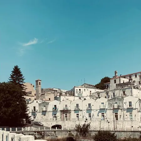 Couette-café Al Dolmen 3*