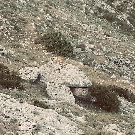 Couette-café Al Dolmen