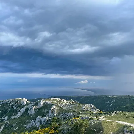 住宿加早餐酒店 Al Dolmen